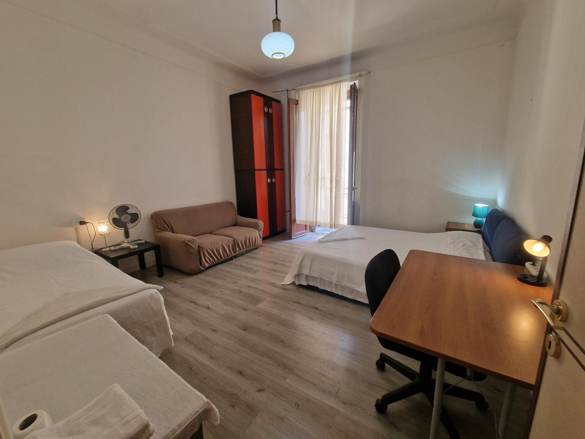 Room In The City Center - Stanza In Centro Citta Милано Екстериор снимка